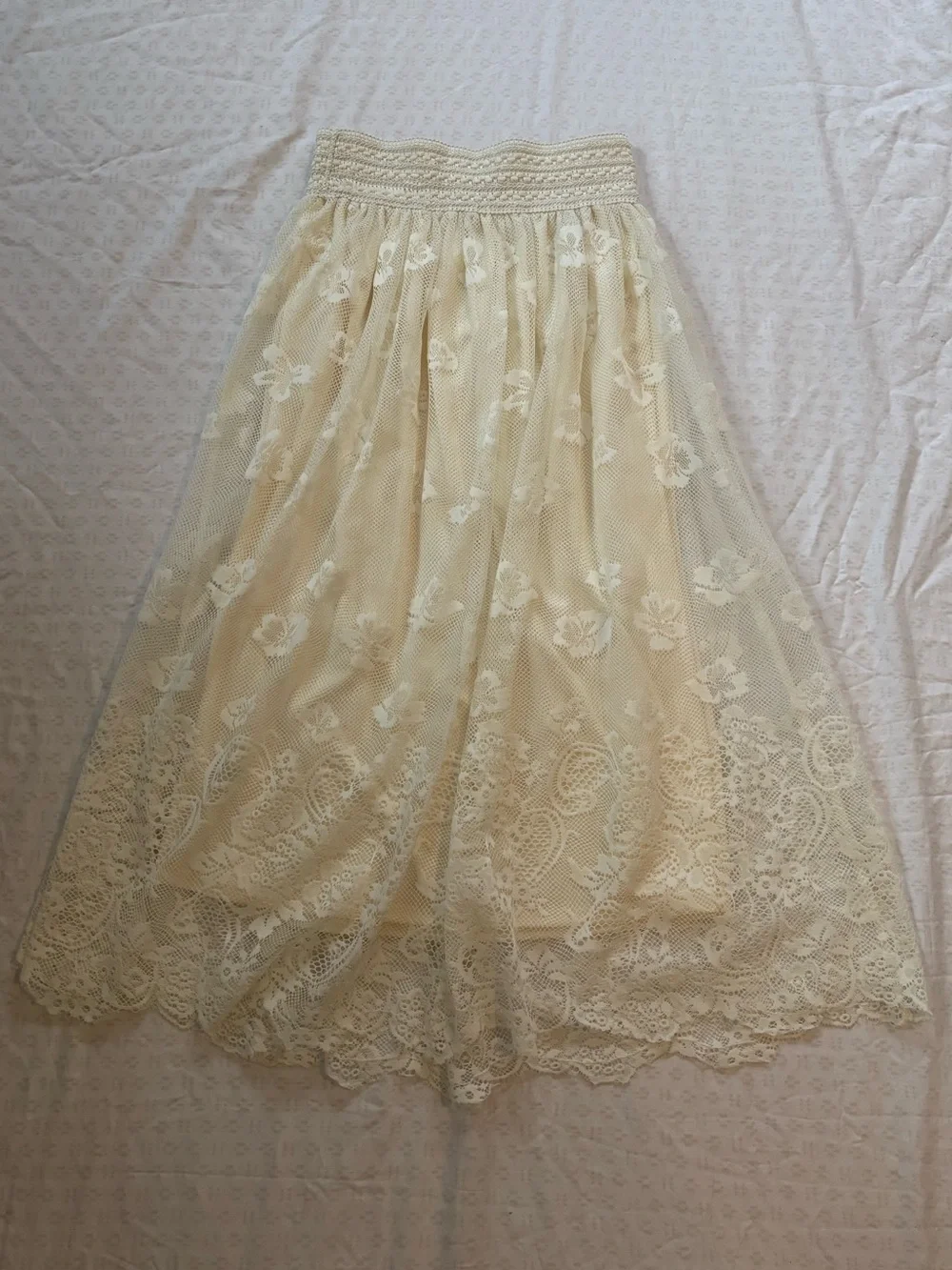 bp cream midi
